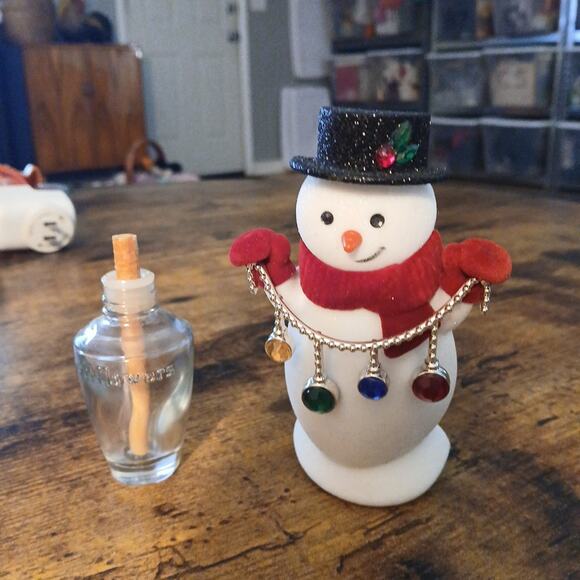 Bath & Body Works Snowman Nite Lite Wallflower Plug-In Diffuser Fragrance READ - Picture 8 of 8